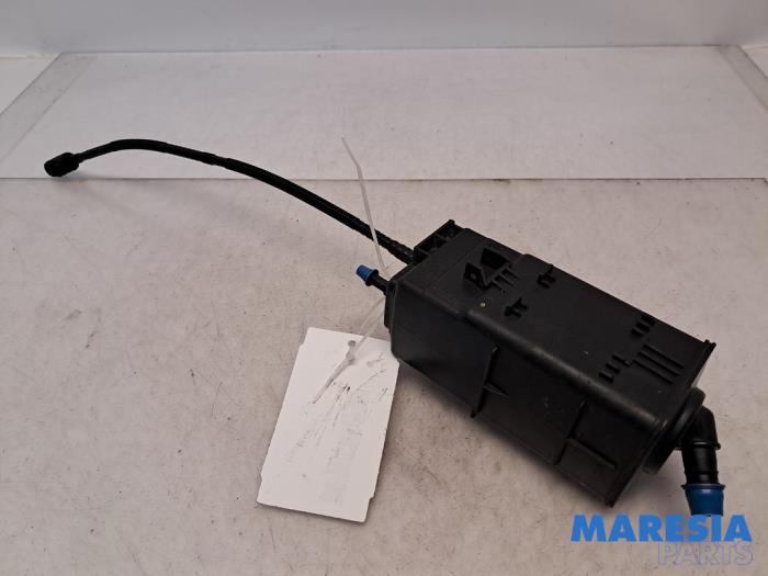 Begagnade Kolfilter Peugeot 208 I (CA/CC/CK/CL) 1.0 Vti 12V PureTech Pris € 25,00 Marginaltabell erbjuds av Maresia Parts