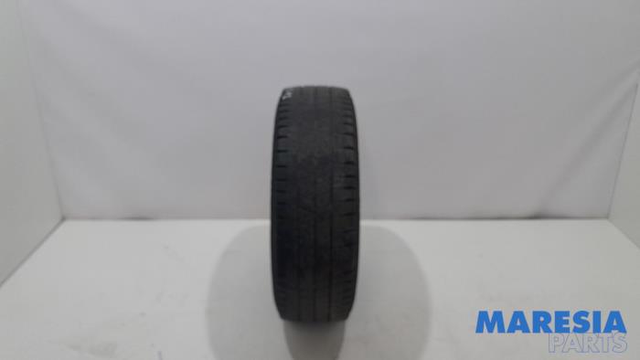 Begagnade Vinterdäck Opel Vivaro 1.6 CDTi BiTurbo 145 Pris € 30,25 Inklusive moms erbjuds av Maresia Parts
