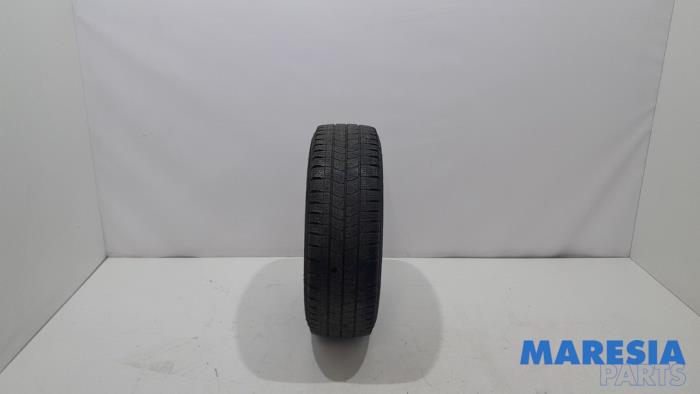 Begagnade Vinterdäck Opel Vivaro 1.6 CDTi BiTurbo 145 Pris € 30,25 Inklusive moms erbjuds av Maresia Parts
