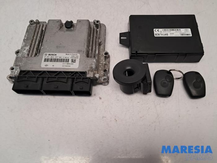 Used Engine management computer Opel Vivaro 1.6 CDTi BiTurbo 145 Price € 539,96 Inclusive VAT offered by Maresia Parts