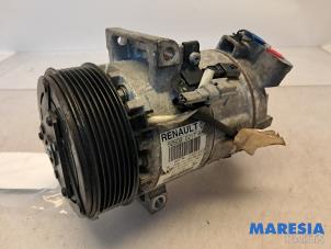 Used Air conditioning pump Renault Captur (2R) 0.9 Energy TCE 12V Price € 100,00 Margin scheme offered by Maresia Parts