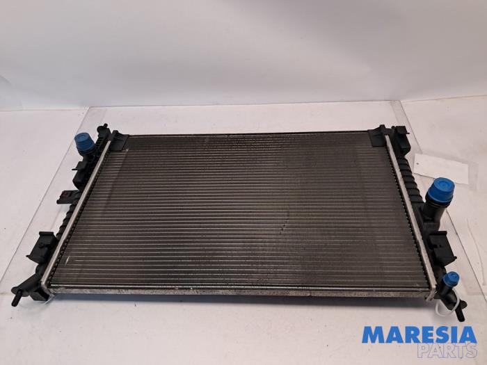 Gebrauchte Kühler Citroen C4 Grand Picasso (3A) 1.2 12V PureTech 130 Preis € 50,00 Margenregelung angeboten von Maresia Parts