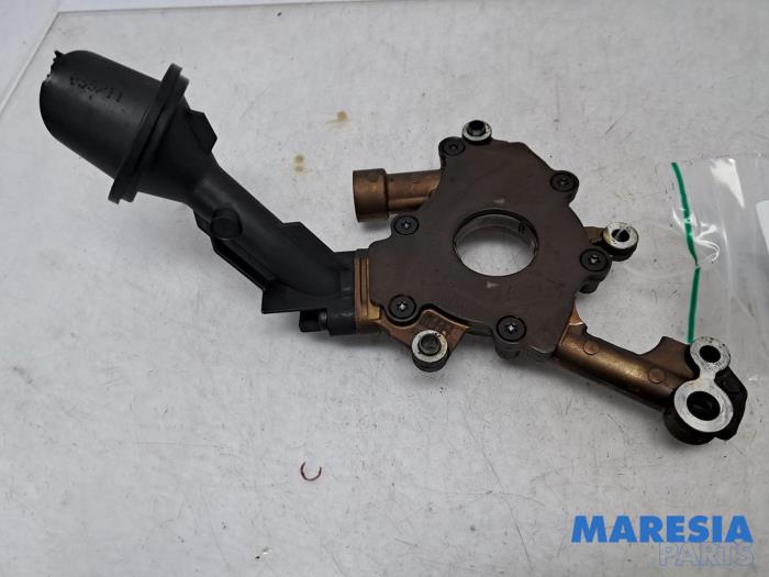 Gebrauchte Ölpumpe Fiat 500 (312) 0.9 TwinAir 85 Preis € 50,00 Margenregelung angeboten von Maresia Parts