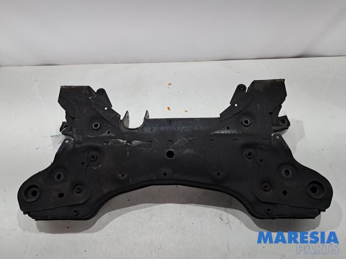 Begagnade Underram Renault Master III (MA/MB/MC/MD/MH/MF/MG/MH) 2.3 dCi 135 16V FWD Pris € 240,79 Inklusive moms erbjuds av Maresia Parts
