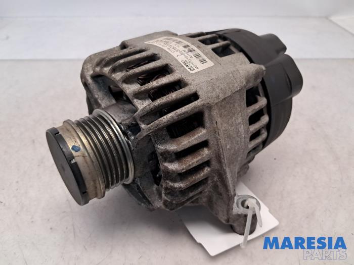 Begagnade Dynamo Fiat Panda (312) 0.9 TwinAir 60 Pris € 49,50 Marginaltabell erbjuds av Maresia Parts