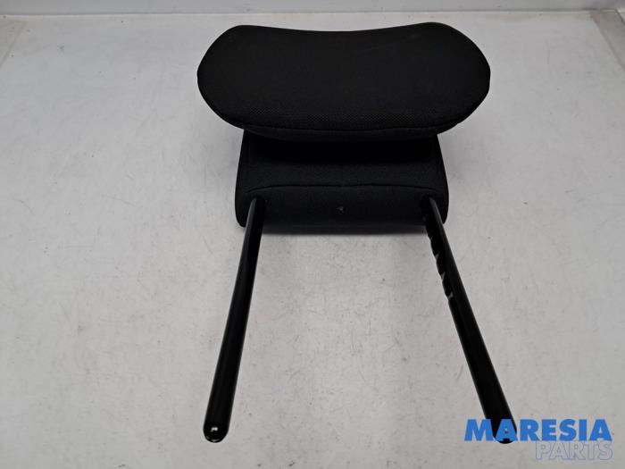 Używane Zaglówek Citroen C4 Grand Picasso (3A) 1.2 12V PureTech 130 Cena € 75,00 Procedura marży oferowane przez Maresia Parts