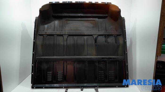 Używane Przegroda kabiny Renault Master III (MA/MB/MC/MD/MH/MF/MG/MH) 2.3 dCi 135 16V FWD Cena € 211,75 Z VAT oferowane przez Maresia Parts