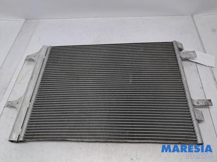 Usagé Condenseur de climatisation Peugeot 308 SW (L4/L9/LC/LJ/LR) 1.2 12V e-THP PureTech 110 Prix € 75,00 Règlement à la marge proposé par Maresia Parts