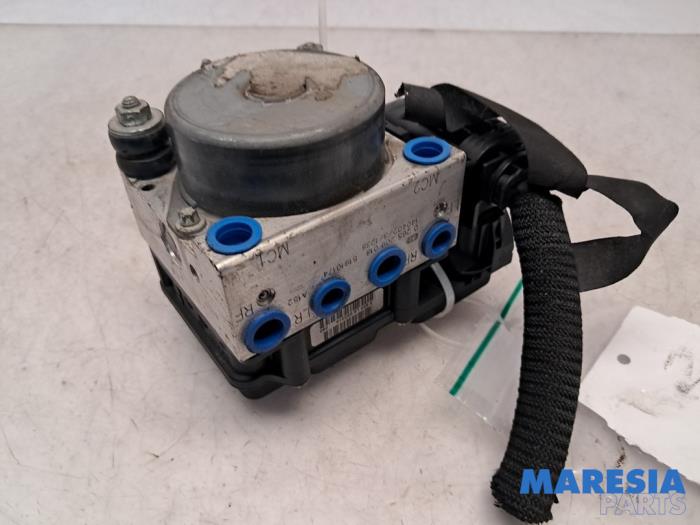 Begagnade ABS-pump Fiat Punto III (199) 0.9 TwinAir Turbo 100 Pris € 75,00 Marginaltabell erbjuds av Maresia Parts