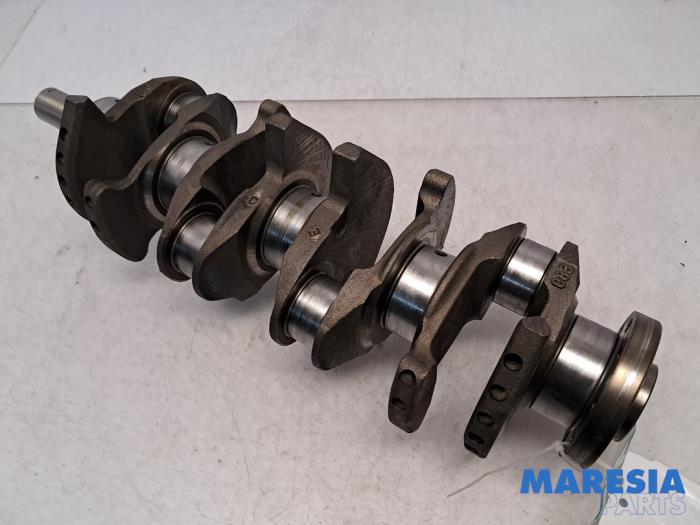 Usagé Vilebrequin Peugeot 307 CC (3B) 2.0 16V Prix € 105,00 Règlement à la marge proposé par Maresia Parts