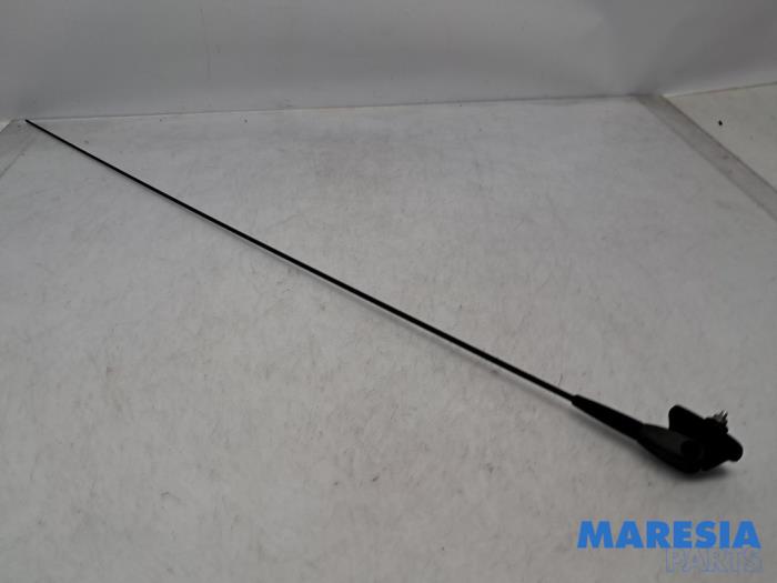 Radio antenna