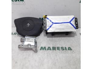 Usagé Kit + module airbag Renault Espace (JK) 3.0 dCi V6 24V Prix € 157,50 Règlement à la marge proposé par Maresia Parts