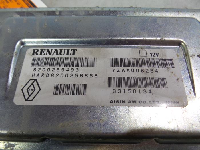 Sterownik skrzyni automatycznej z Renault Espace (JK) 3.0 dCi V6 24V 2003