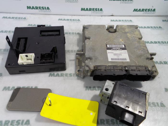 Used Engine management computer Renault Espace (JK) 3.0 dCi V6 24V Price € 262,50 Margin scheme offered by Maresia Parts