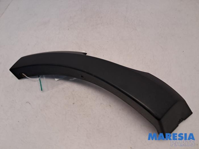 Begagnade Fälg, framhjul Dacia Sandero II 0.9 TCE 12V Pris € 20,00 Marginaltabell erbjuds av Maresia Parts