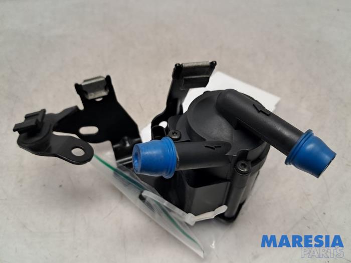 Begagnade Vattenpump Peugeot 5008 I (0A/0E) 1.6 THP 16V Pris € 74,99 Marginaltabell erbjuds av Maresia Parts