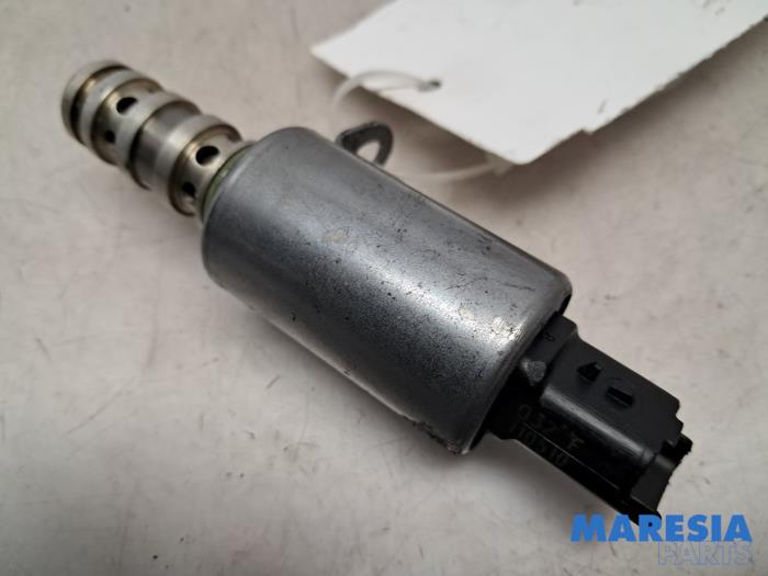 Begagnade Kamaxelsensor Peugeot 508 SW (8E/8U) 1.6 THP 16V Pris € 29,99 Marginaltabell erbjuds av Maresia Parts