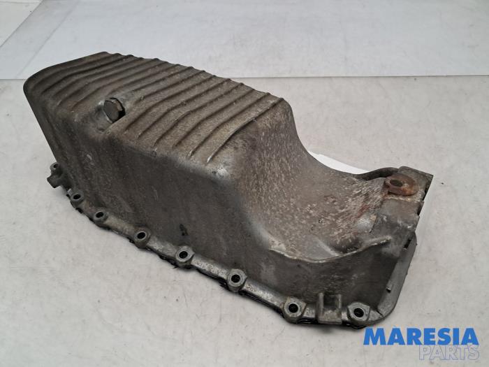 Gebrauchte Ölwanne Fiat 500 (312) 1.4 16V Preis € 78,65 Mit Mehrwertsteuer angeboten von Maresia Parts