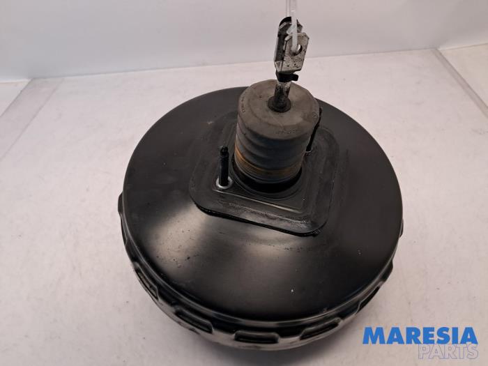 Usagé Assistant de freinage Renault Espace (JK) 2.0 Turbo 16V Grand Espace Prix € 50,00 Règlement à la marge proposé par Maresia Parts