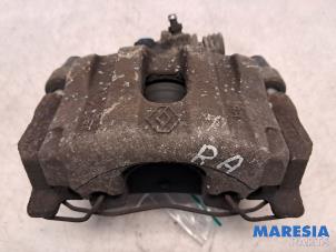 Używane Zacisk hamulcowy prawy tyl Renault Espace (JK) 2.0 Turbo 16V Grand Espace Cena € 50,00 Procedura marży oferowane przez Maresia Parts