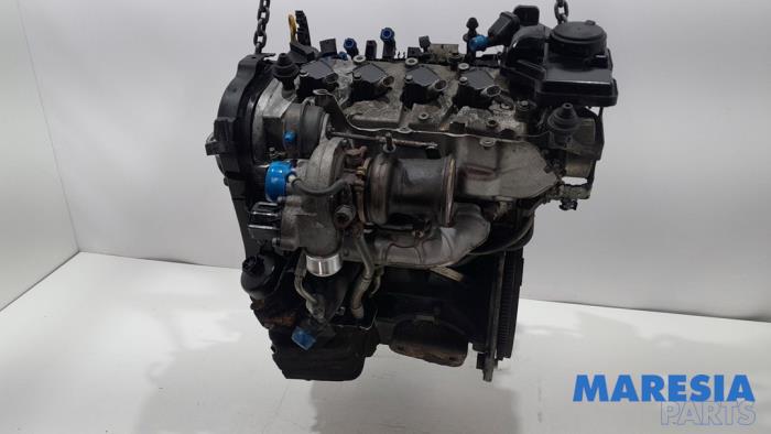 Motor van een Alfa Romeo Giulietta (940) 1.4 TB 16V MultiAir 2011