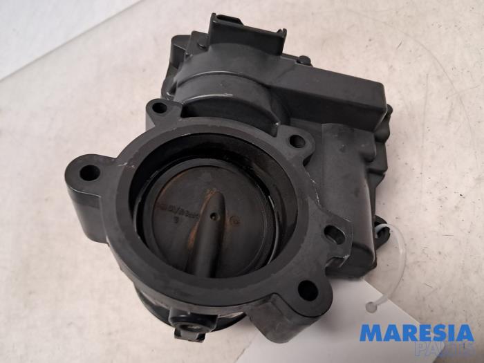 Usagé Boitier papillon Citroen C5 III Tourer (RW) 1.6 16V THP 155 Prix € 199,00 Règlement à la marge proposé par Maresia Parts