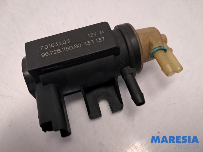 Usagé Régulateur pression turbo Peugeot 5008 I (0A/0E) 1.6 HDiF 16V Prix € 40,00 Règlement à la marge proposé par Maresia Parts