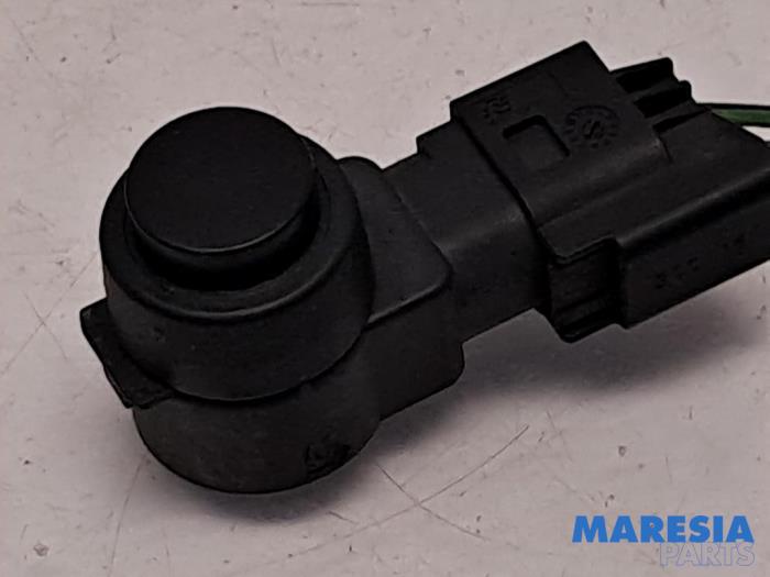 Begagnade Parkeringssensor Peugeot Partner (GC/GF/GG/GJ/GK) 1.6 BlueHDI 75 Pris € 30,25 Inklusive moms erbjuds av Maresia Parts