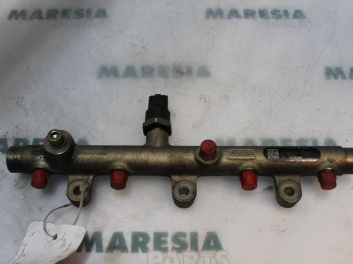 Usagé Système d'injection Citroen C5 I Break (DE) 2.0 HDi 110 Prix € 50,00 Règlement à la marge proposé par Maresia Parts