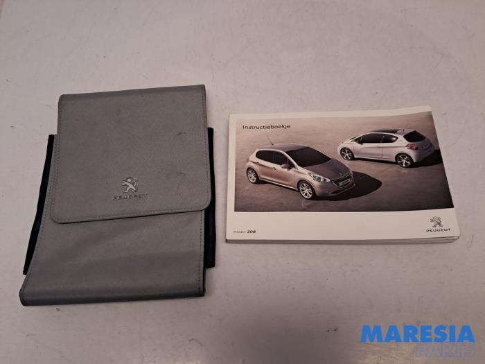 Używane Instrukcja Peugeot 208 I (CA/CC/CK/CL) 1.2 Vti 12V PureTech 82 Cena € 20,00 Procedura marży oferowane przez Maresia Parts