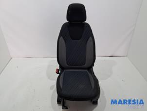 Used Seat, left Opel Crossland (X) 1.2 12V Price € 249,00 Margin scheme offered by Maresia Parts