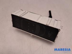 Usados Luz de control de airbag Peugeot 3008 I (0U/HU) 1.6 16V THP 155 Precio € 15,00 Norma de margen ofrecido por Maresia Parts