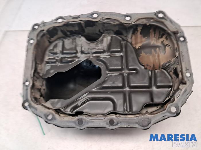 Gebrauchte Ölwanne Peugeot 107 1.0 12V Preis € 29,99 Margenregelung angeboten von Maresia Parts