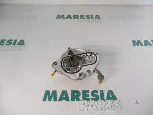 Używane Pompa prózniowa (Diesel) Renault Espace (JK) 3.0 dCi V6 24V Cena € 50,00 Procedura marży oferowane przez Maresia Parts