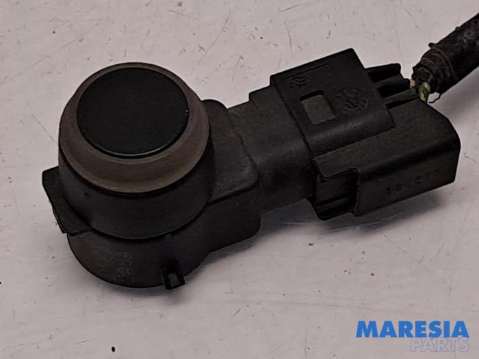 Usados Sensor PDC Peugeot Partner (GC/GF/GG/GJ/GK) 1.6 BlueHDi 100 Precio € 30,25 IVA incluido ofrecido por Maresia Parts