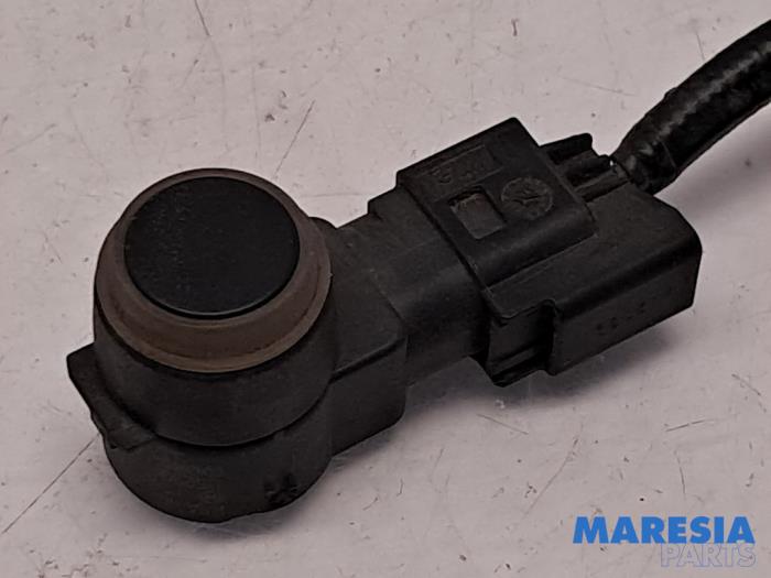 Usados Sensor PDC Peugeot Partner (GC/GF/GG/GJ/GK) 1.6 BlueHDi 100 Precio € 30,25 IVA incluido ofrecido por Maresia Parts