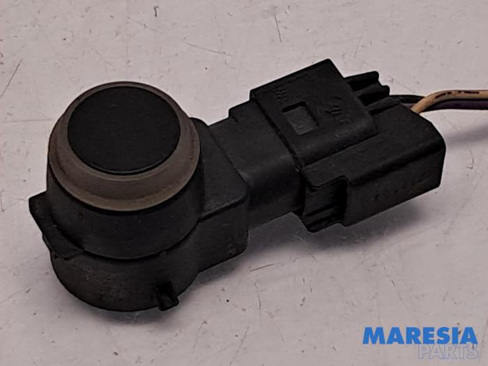 Usados Sensor PDC Peugeot Partner (GC/GF/GG/GJ/GK) 1.6 BlueHDi 100 Precio € 30,25 IVA incluido ofrecido por Maresia Parts