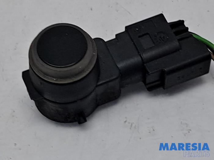 Usados Sensor PDC Peugeot Partner (GC/GF/GG/GJ/GK) 1.6 BlueHDi 100 Precio € 30,25 IVA incluido ofrecido por Maresia Parts