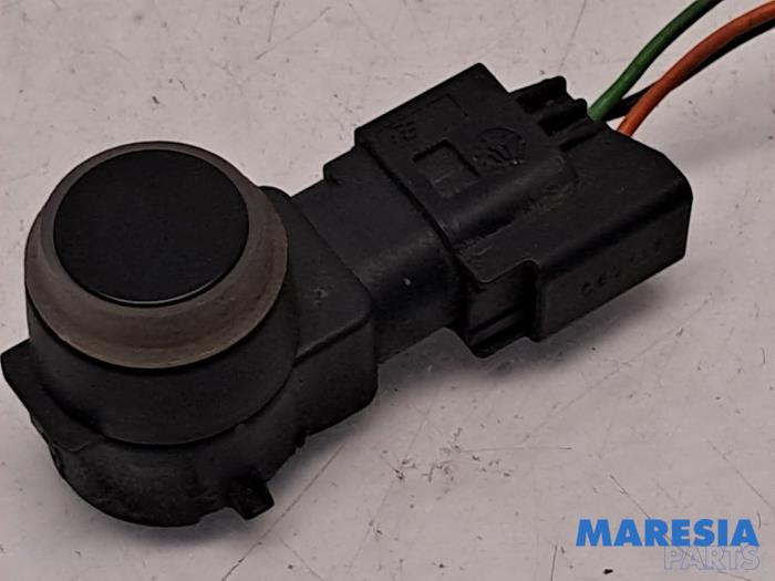 Usados Sensor PDC Peugeot Partner (GC/GF/GG/GJ/GK) 1.6 BlueHDi 100 Precio € 30,25 IVA incluido ofrecido por Maresia Parts