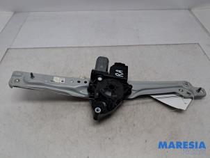 Usados Mecanismo de ventanilla de 4 puertas derecha detrás Opel Crossland (X) 1.2 12V Precio € 72,50 Norma de margen ofrecido por Maresia Parts
