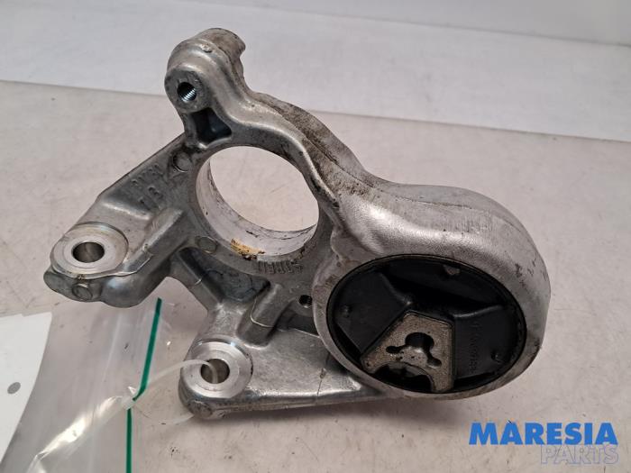 Used Engine mount Citroen C4 Berline (NC) 1.6 16V VTi Price € 40,00 Margin scheme offered by Maresia Parts