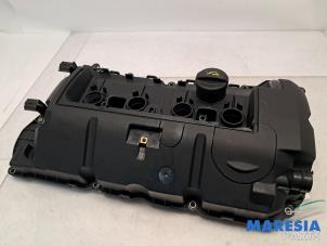 Ventildeckel van een Citroën C4 Berline (NC) 1.6 16V VTi 2011