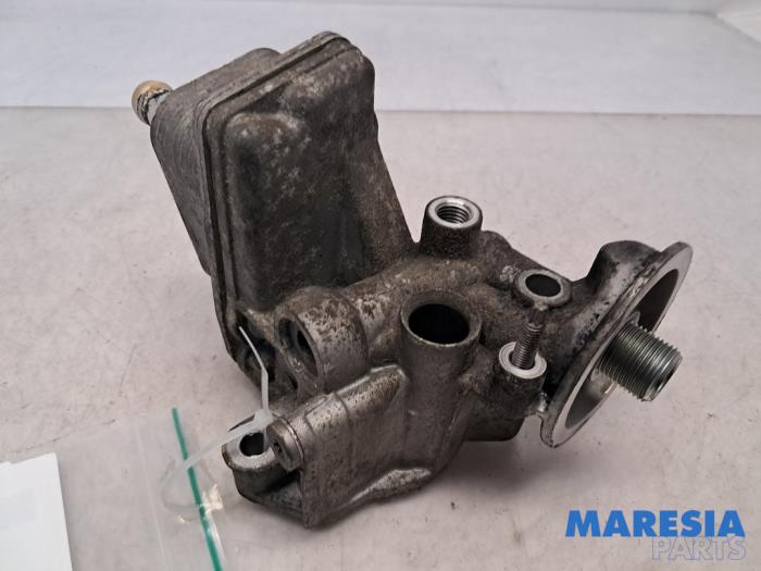 Gebrauchte Ölfilterhalter Peugeot Expert (V1/VA/VB/VE/VF/VT/VY) 2.0 Blue HDi 120 16V Preis € 151,25 Mit Mehrwertsteuer angeboten von Maresia Parts
