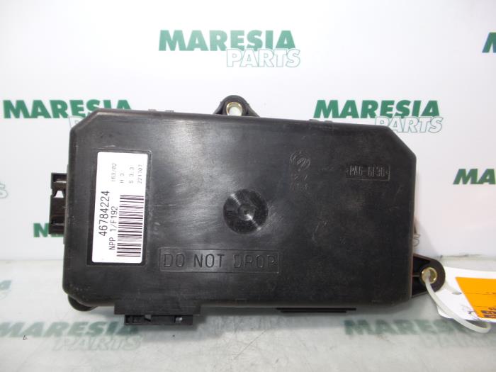 Usagé Ordinateur divers Fiat Stilo (192A/B) 1.6 16V 5-Drs. Prix € 35,00 Règlement à la marge proposé par Maresia Parts