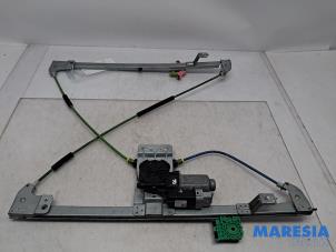 Used Window mechanism 2-door, front right Peugeot Expert (G9) 1.6 HDi 90 Price € 90,75 Inclusive VAT offered by Maresia Parts