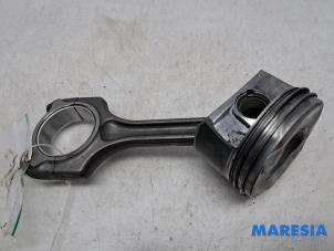 Begagnade Vevstake Peugeot 3008 I (0U/HU) 1.6 16V THP 155 Pris € 34,99 Marginaltabell erbjuds av Maresia Parts