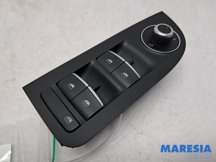 Używane Przelacznik combi okienny Alfa Romeo Giulia (952) 2.0 T 16V Veloce Cena € 105,00 Procedura marży oferowane przez Maresia Parts