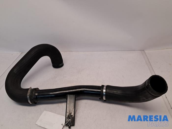 Usagé Tuyau intercooler Fiat Ducato (250) 2.3 D 120 Multijet Prix € 51,43 Prix TTC proposé par Maresia Parts