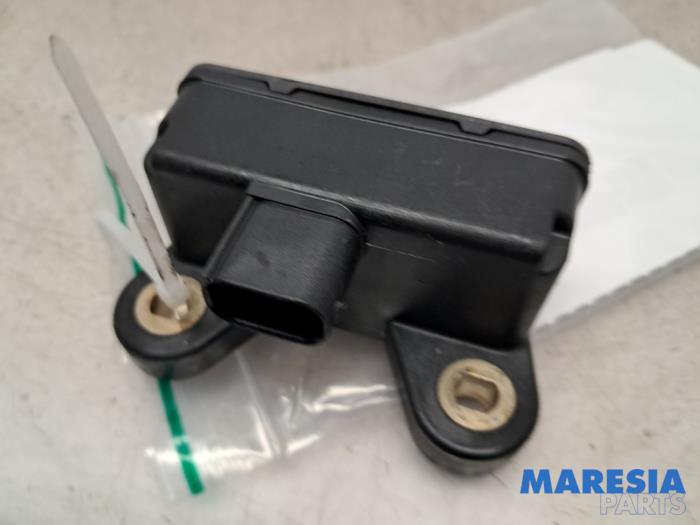 Usagé Ordinateur ESP Renault Grand Scénic III (JZ) 1.6 16V Prix € 19,50 Règlement à la marge proposé par Maresia Parts