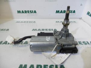Używane Silnik wycieraczki tylnej Renault Scénic I (JA) 1.9 dCi RX4 Cena € 50,00 Procedura marży oferowane przez Maresia Parts